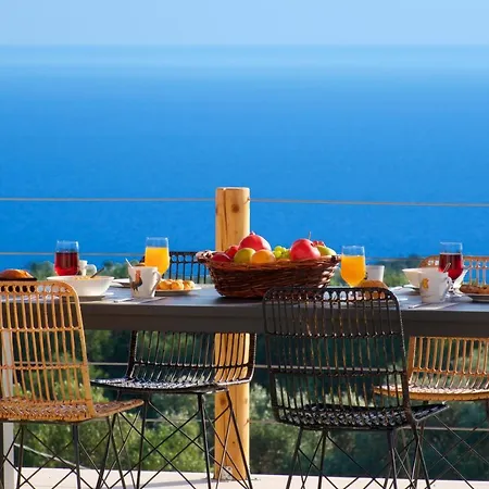 Exclusive Sea View Madelaine