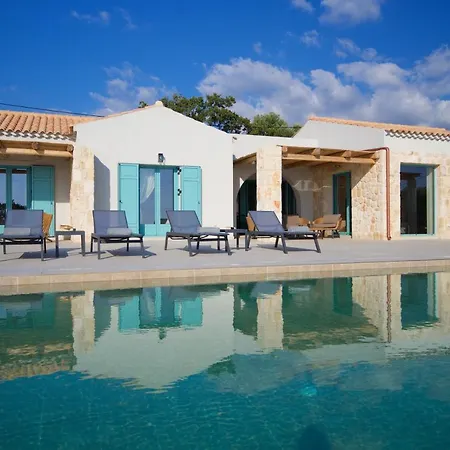 Exclusive Sea View Madelaine *