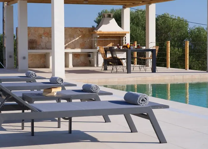 Exclusive Sea View Madelaine *